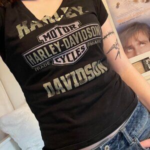 Sick 2000s Harley Davidson black tee shirt with back...